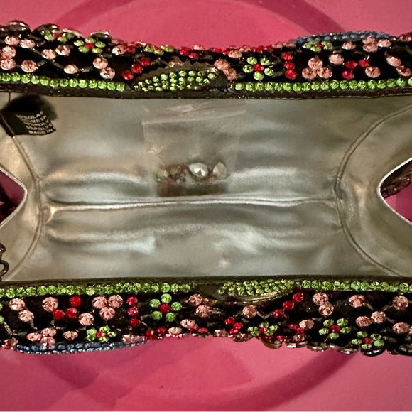 Natasha Evelyn Multi Rhinestone Clutch w Floral Design Green Leaf Clasp - Picture 7 of 12